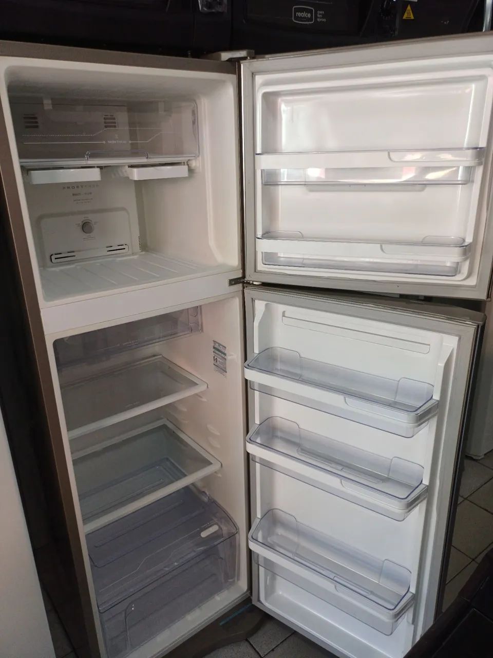 Geladeira Electrolux DF42X  - Foto 2