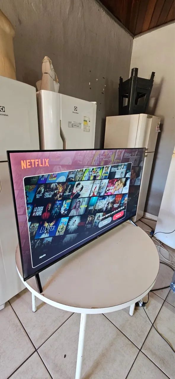 tv TCL 43 polegadas smart semi nova!   - Foto 2