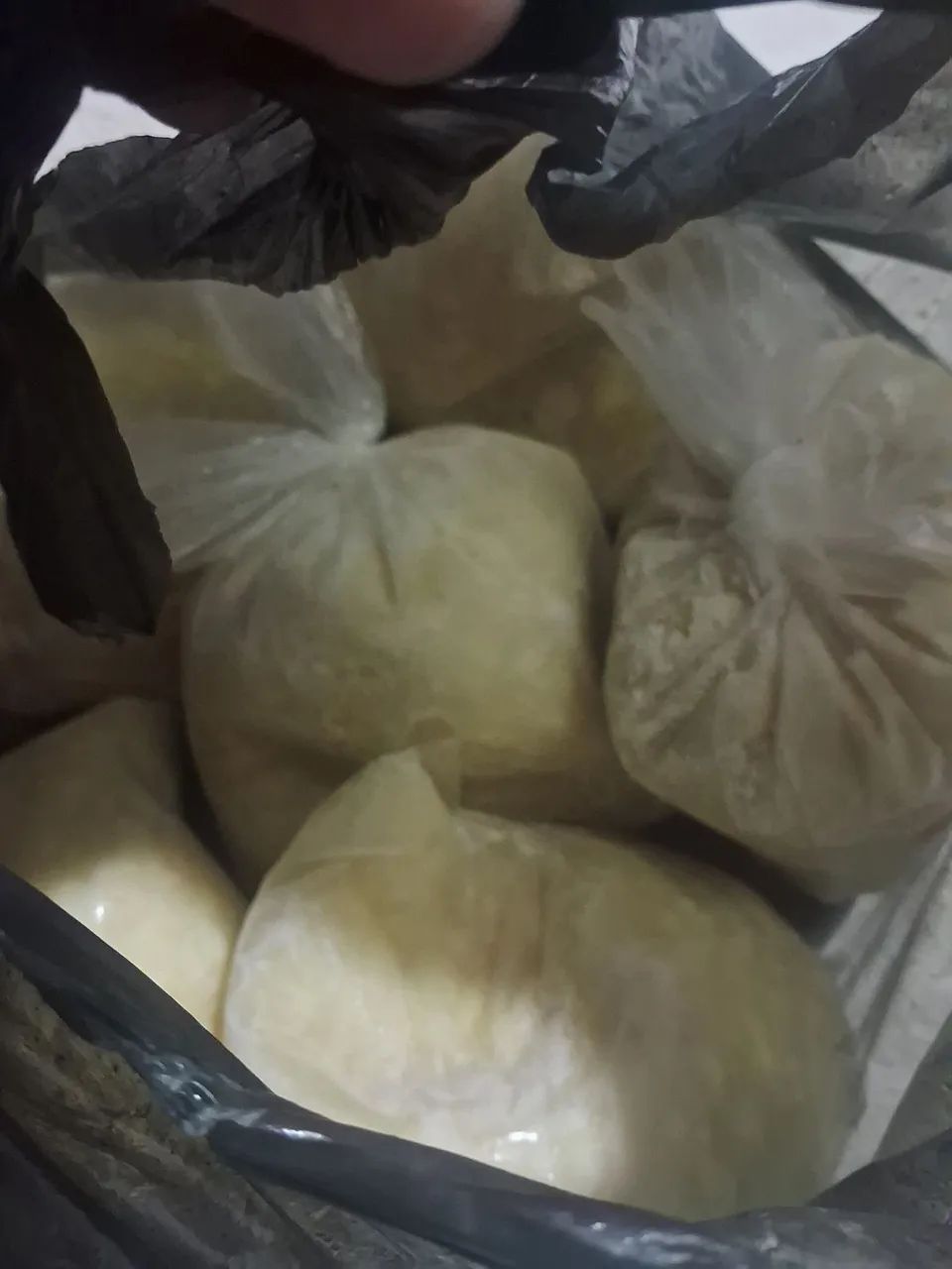 Vendo poupa de cupuaçu 18 reais o kilo tenho  seis kilos disponíveis no momento 