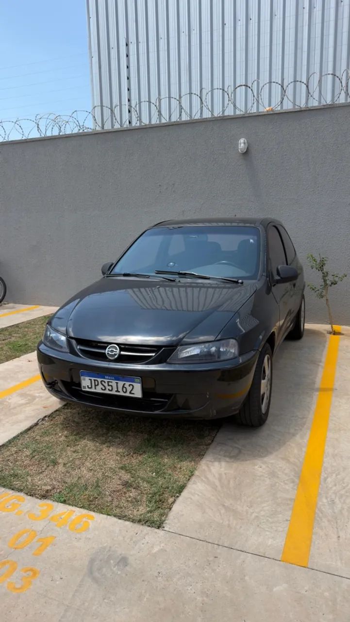 Chevrolet Celta Spirit 1.0 MPFI VHC 8V 3P 2005