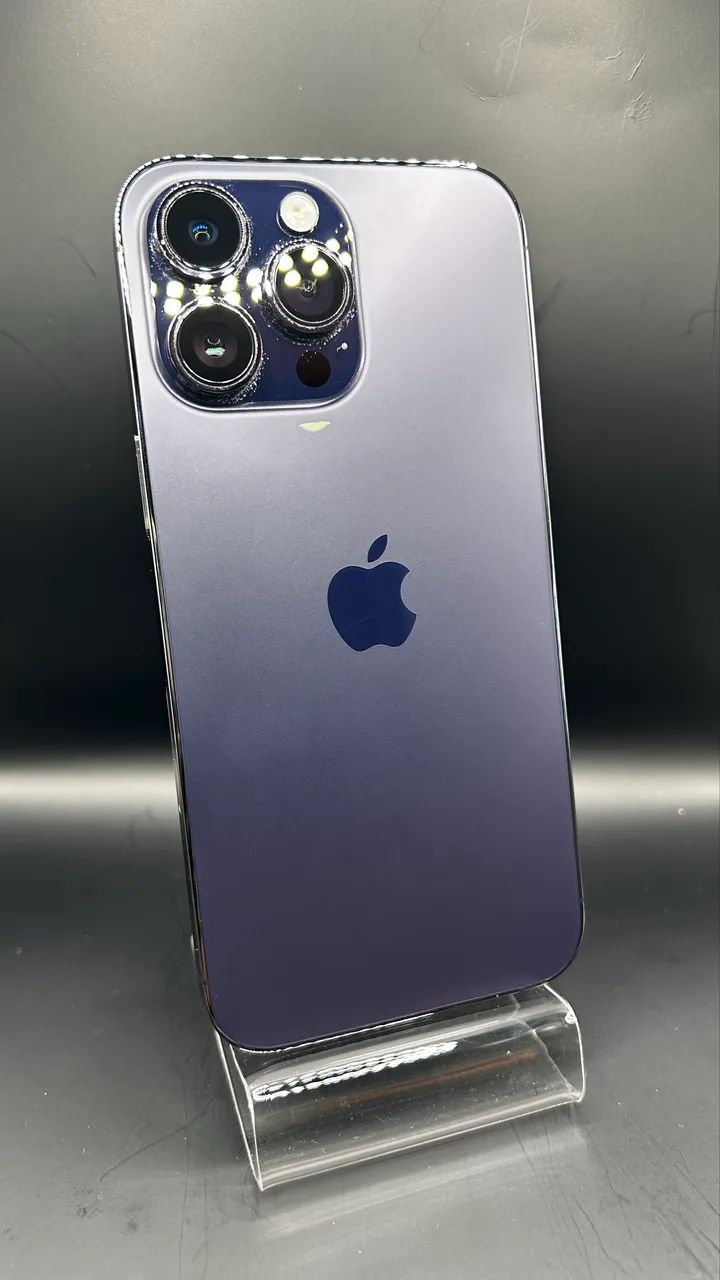 iPhone 14 Pro max roxo