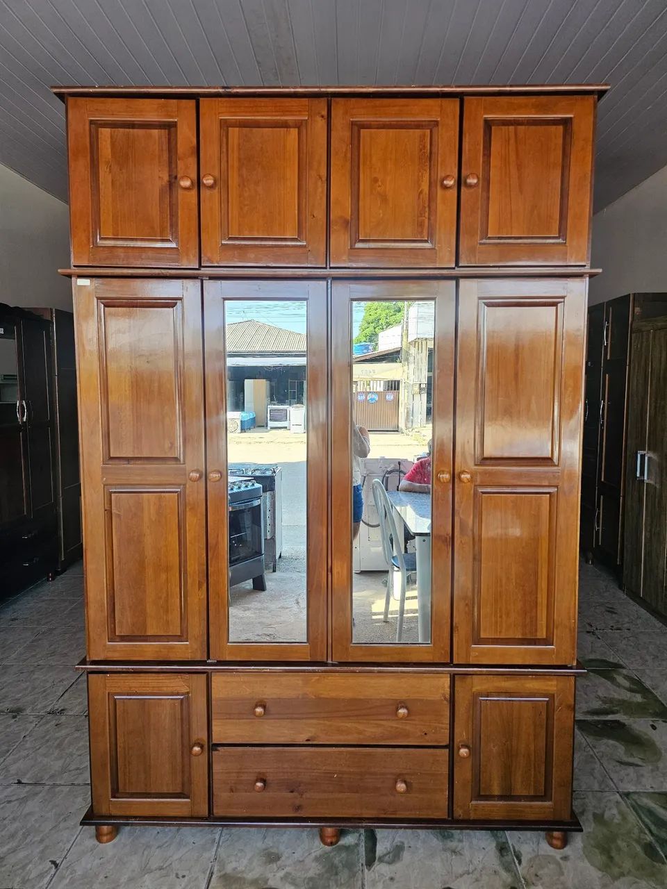 Guarda roupa usado de cedro 