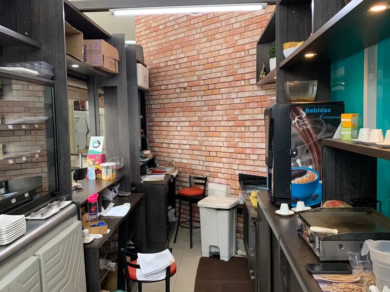 Passagem de Ponto Comercial de uma Cafeteria Confinada em Santo André .