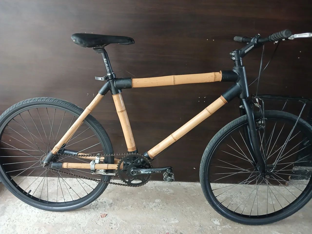 Bicicleta de Bambu 