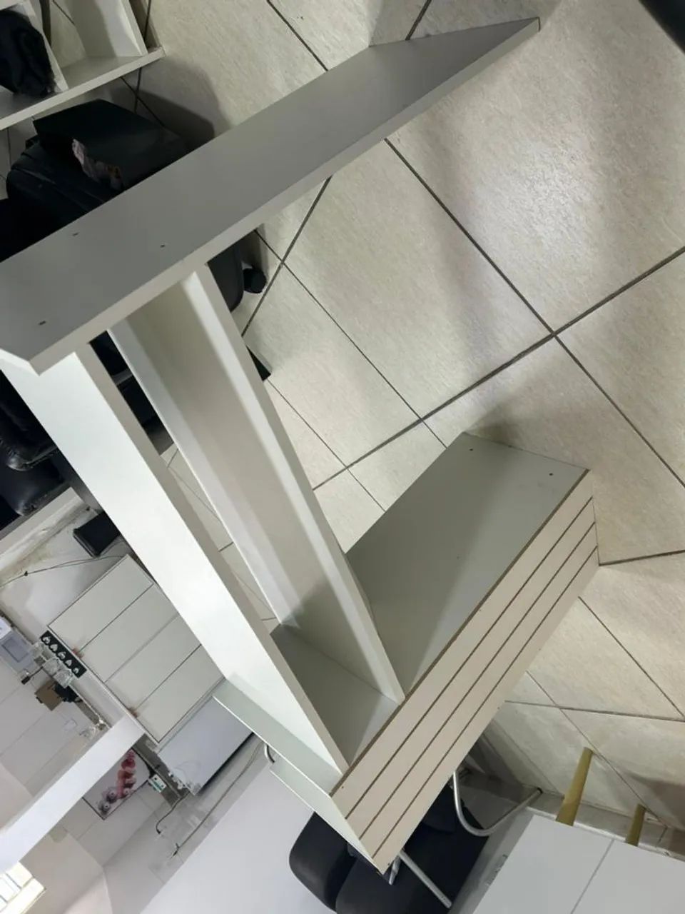 Vendo mesa de nail design, ou manicure  - Foto 3