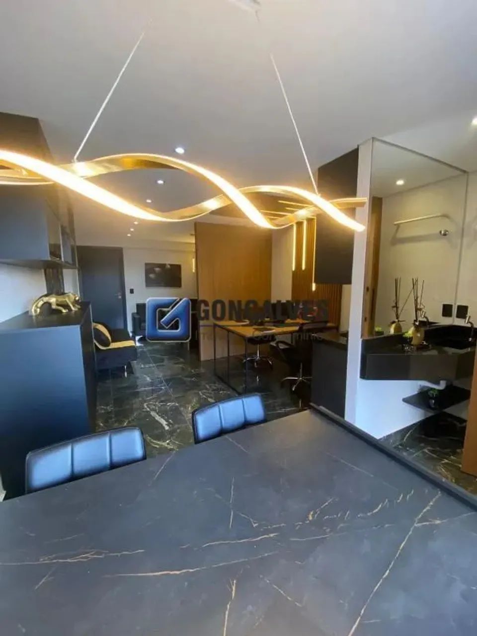 Sala Comercial à Venda - 32,10 m² no Parque Jaçatuba, Santo André - Foto 2
