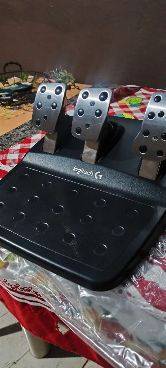 Volante e pedais Logitech xbox - Foto 5