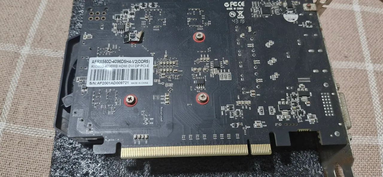 Vendo Placa de Vídeo AFOX RX 560D - Foto 4