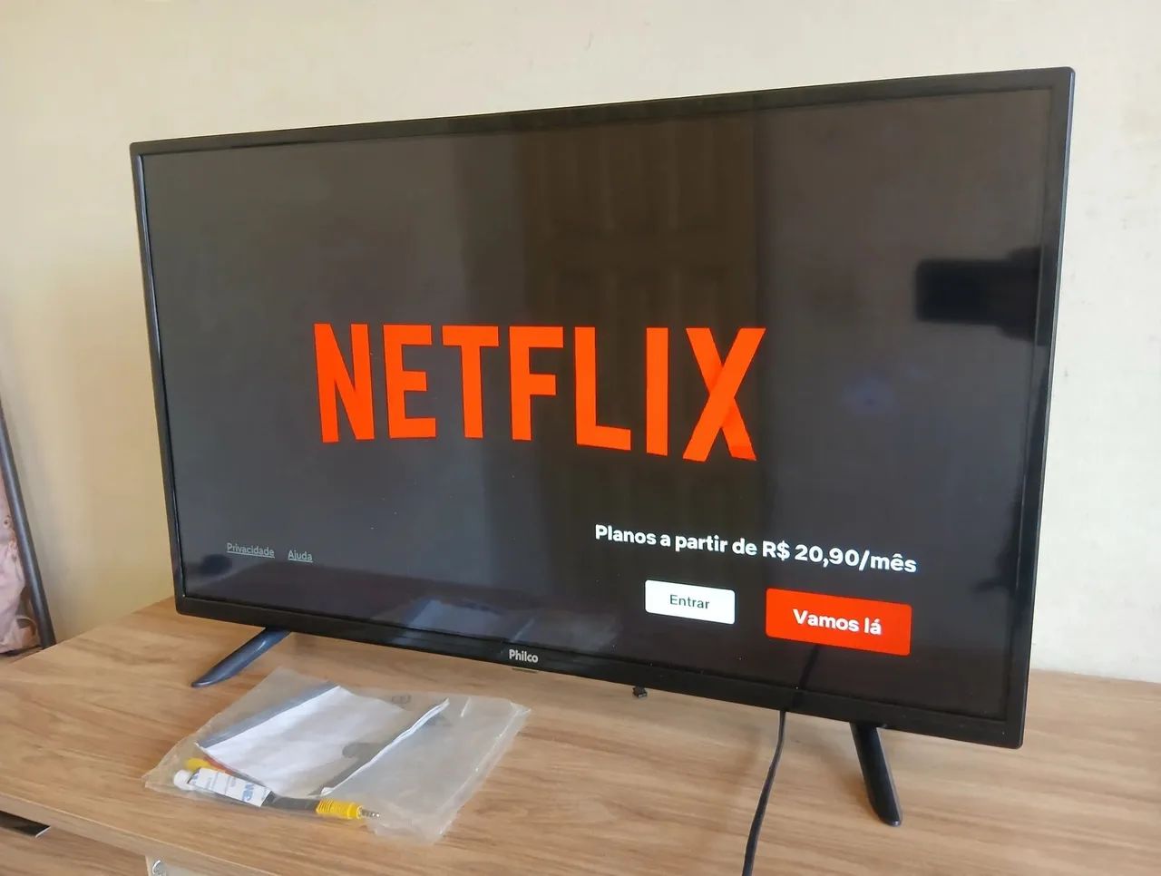 Smart tv de 32Pol estado de nova  - Foto 5