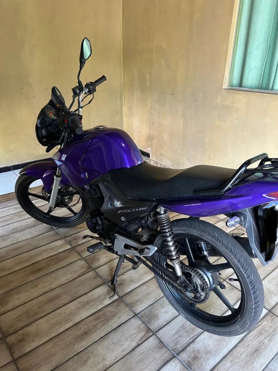 Yamaha YBR 125 Factor 2010 - Foto 4