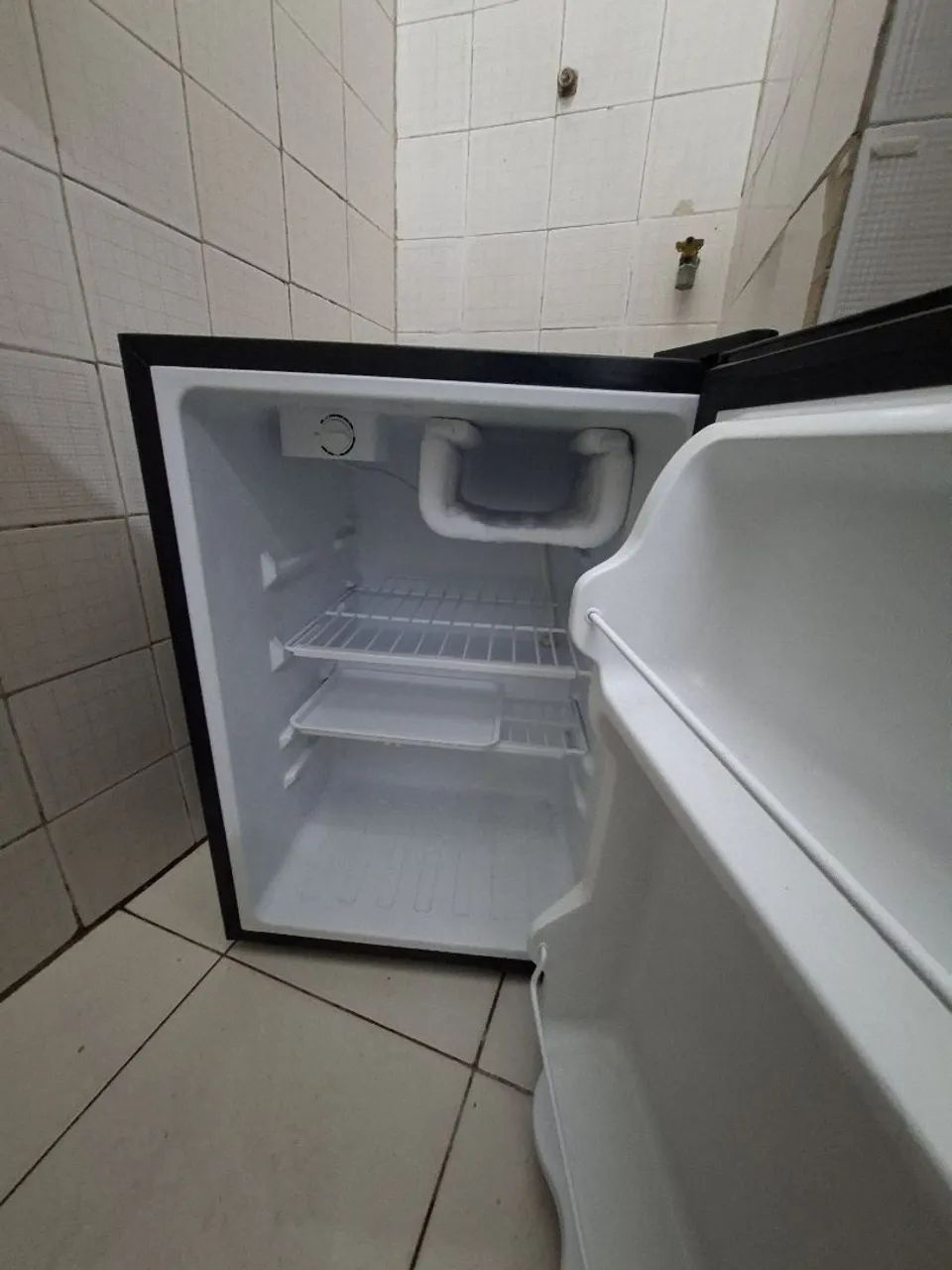 Frigobar Philco 68L - Foto 2