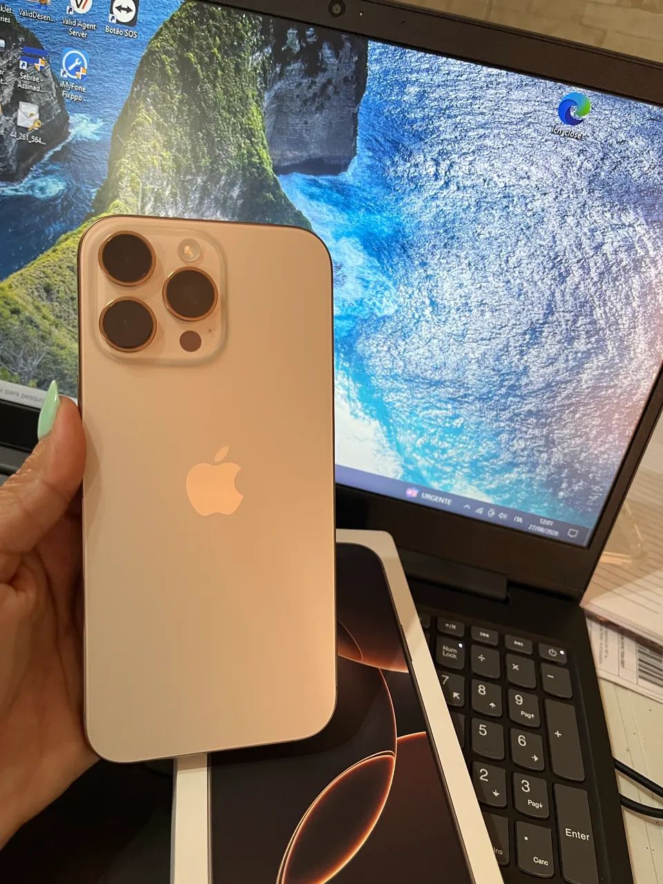 iPhone 16 PRO MAX 256 Gb - Foto 2