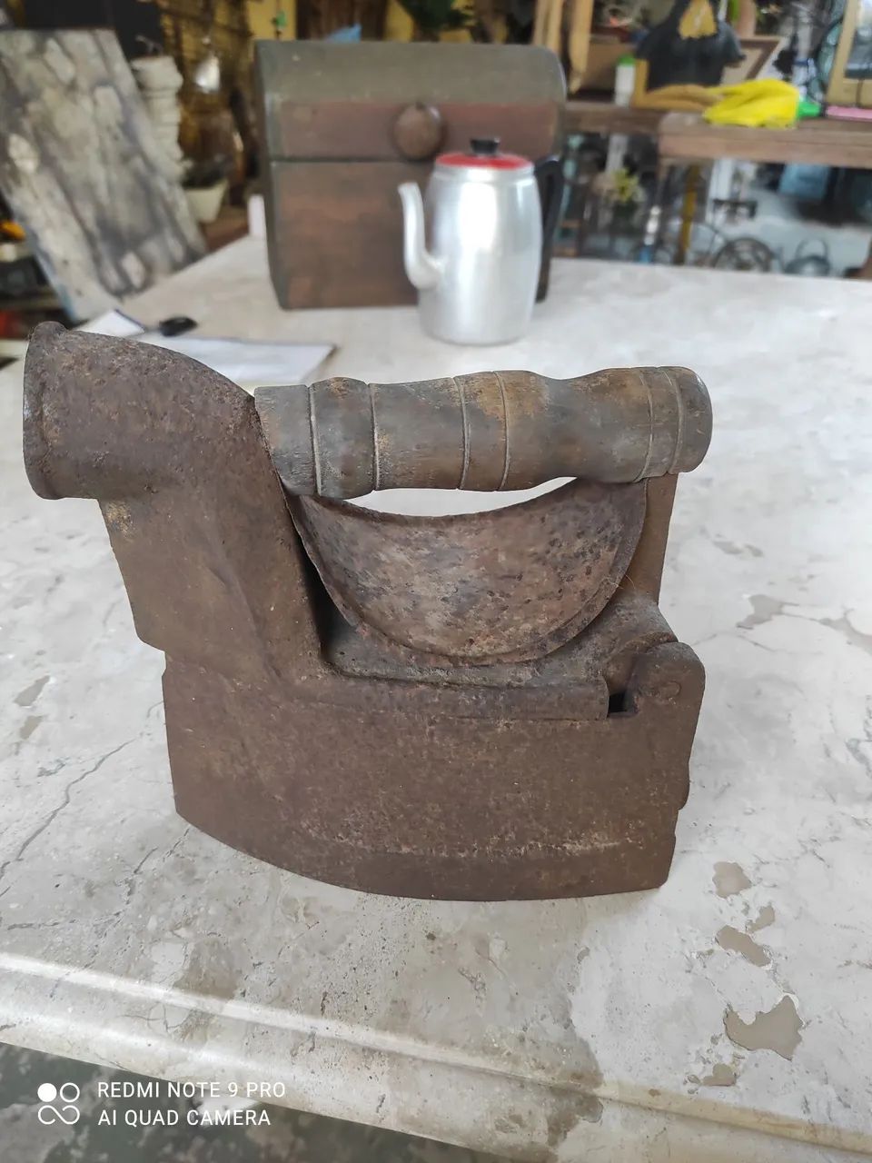 Ferro de passar roupas antigo,brasa: - Foto 2