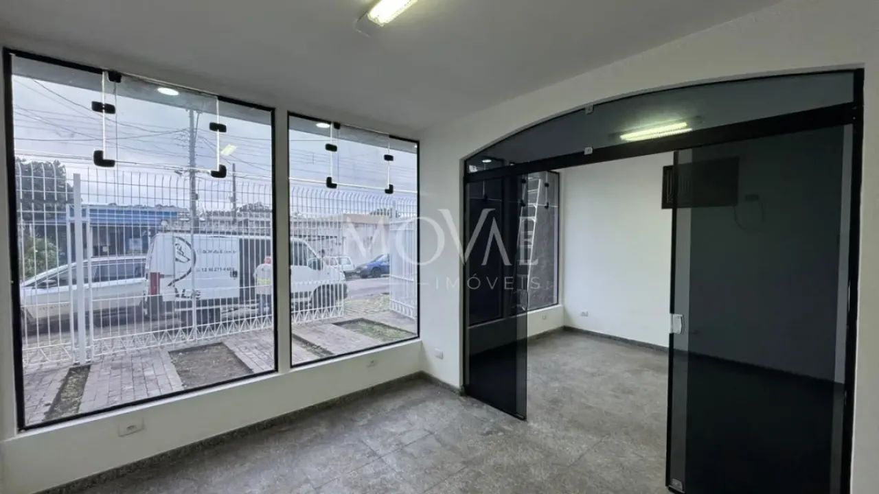 Ponto Comercial ? 300m² de Área Construída com Galpão - Zona Sul - Foto 2