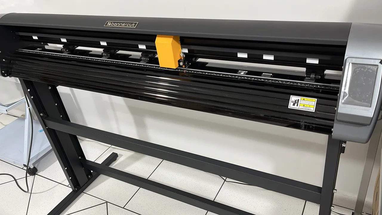 Plotter de recorte Graphtec CE 3000-60 - Periféricos e Acessórios