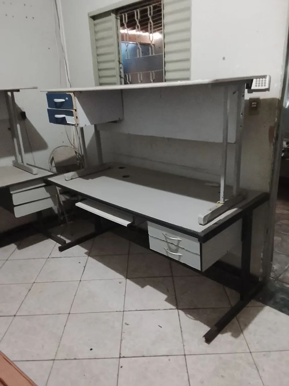 Mesas Escrivaninhas usadas ENTREGA dentro Uberlândia  - Foto 4