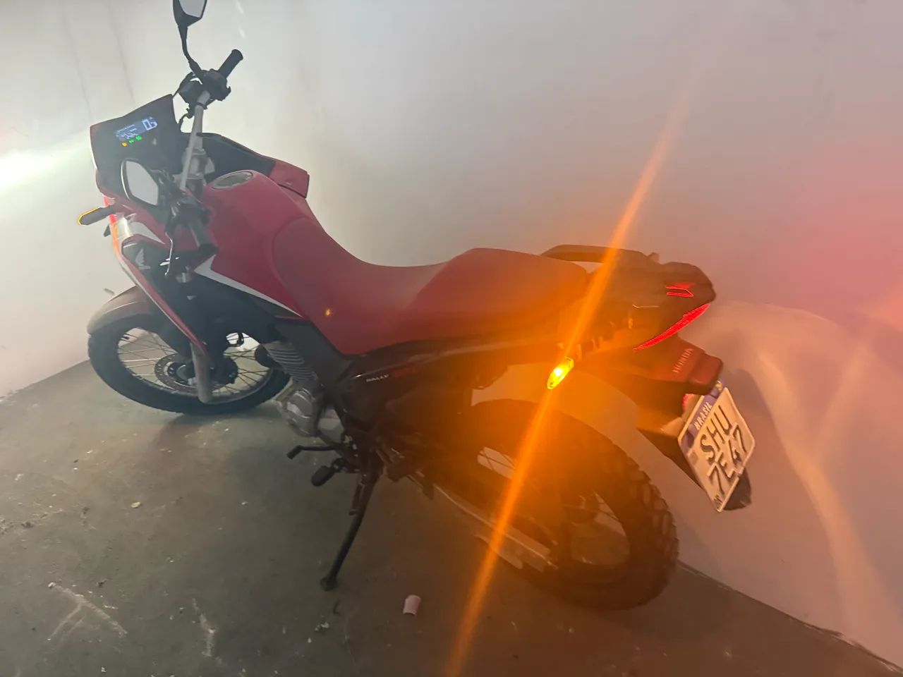 Honda XRE 300  - Foto 3