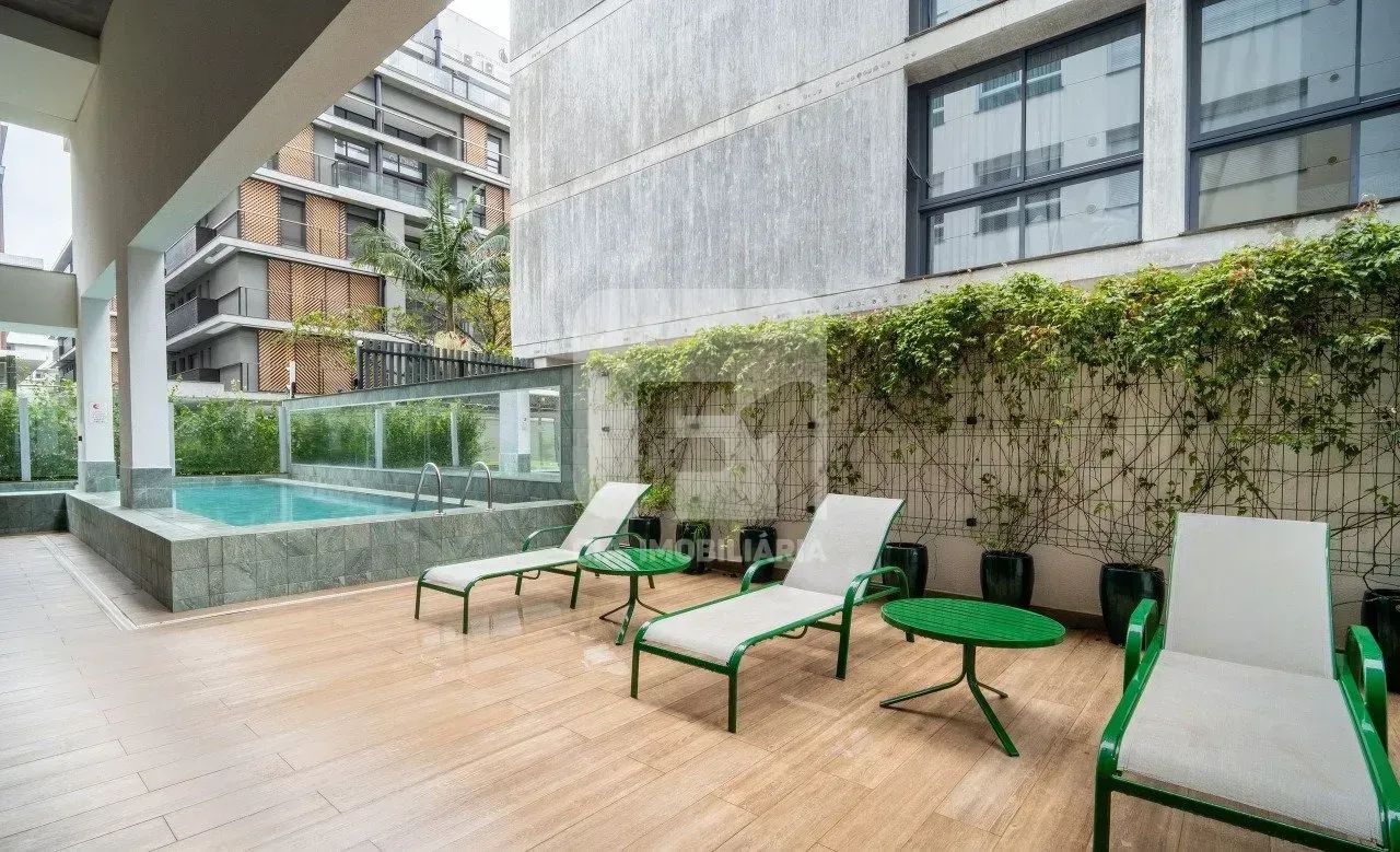 Apartamento com 2 dormitórios em Jurerê - Florianópolis - Foto 2