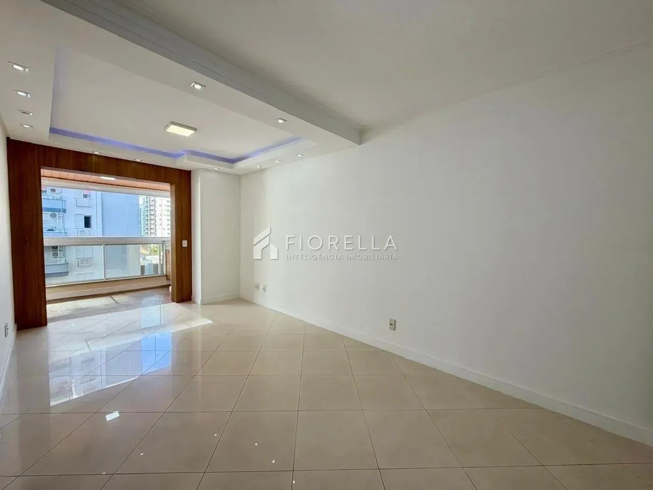 Apartamento com 03 dormitórios sendo 02 suítes no bairro Campinas - São José - Foto 3