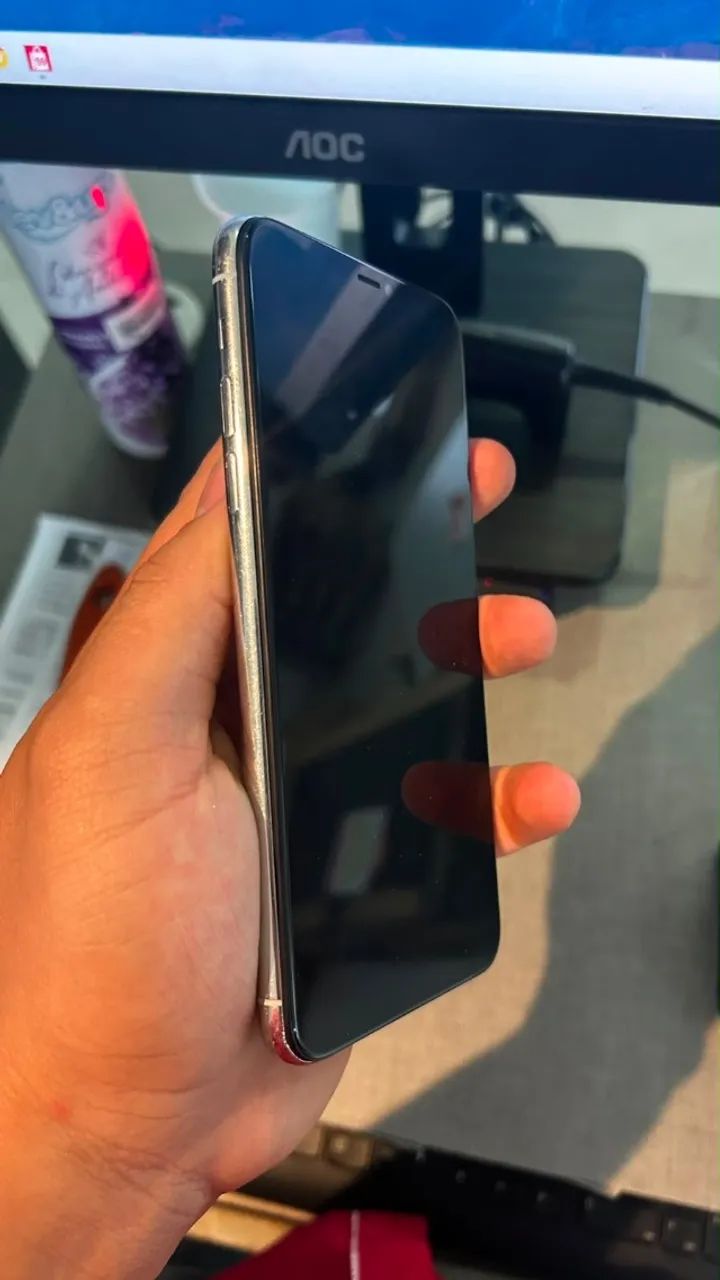 IPHONE 11 PRO MAX - Foto 3