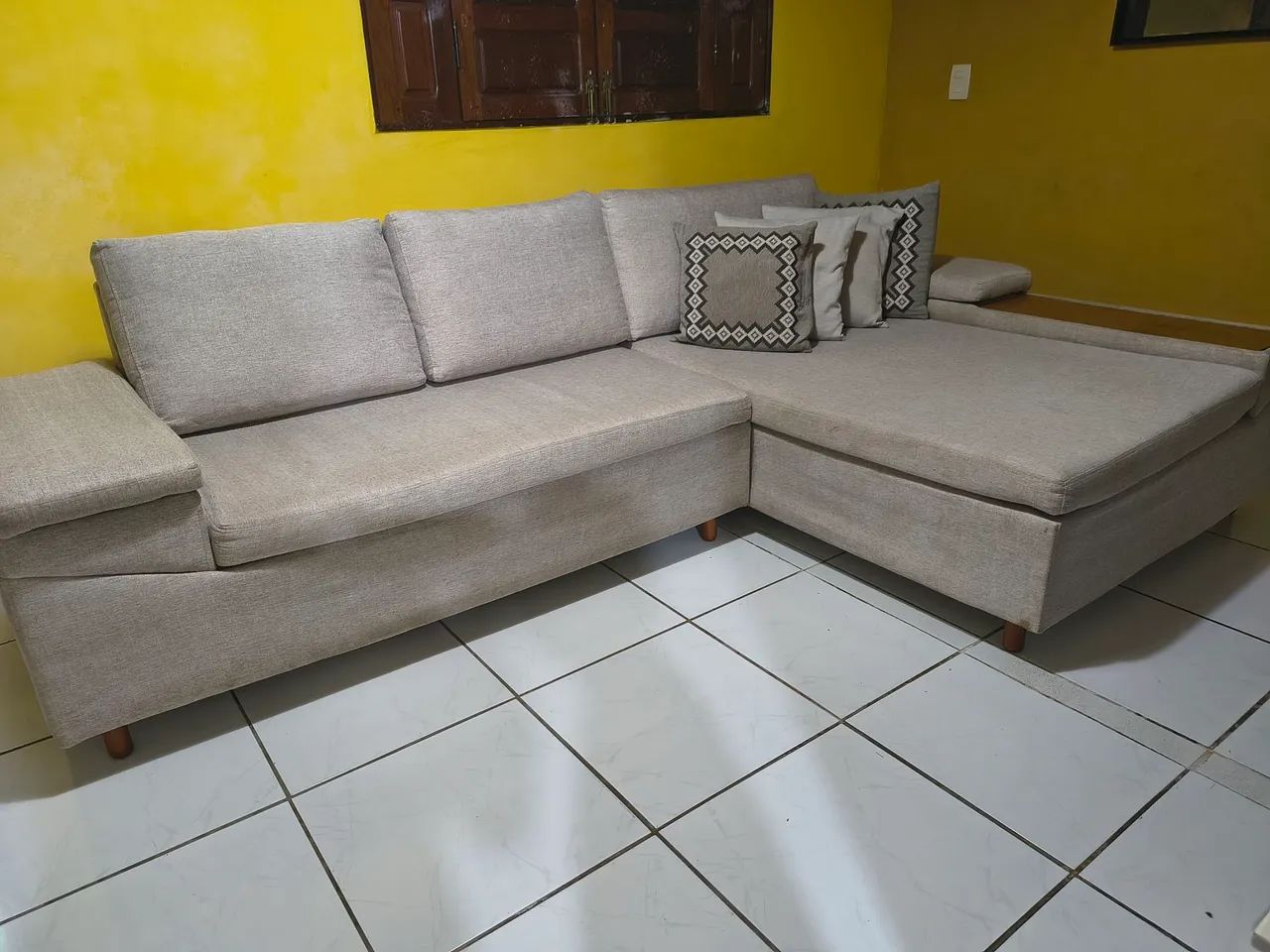 Sofá em linho super confortável  - Foto 2