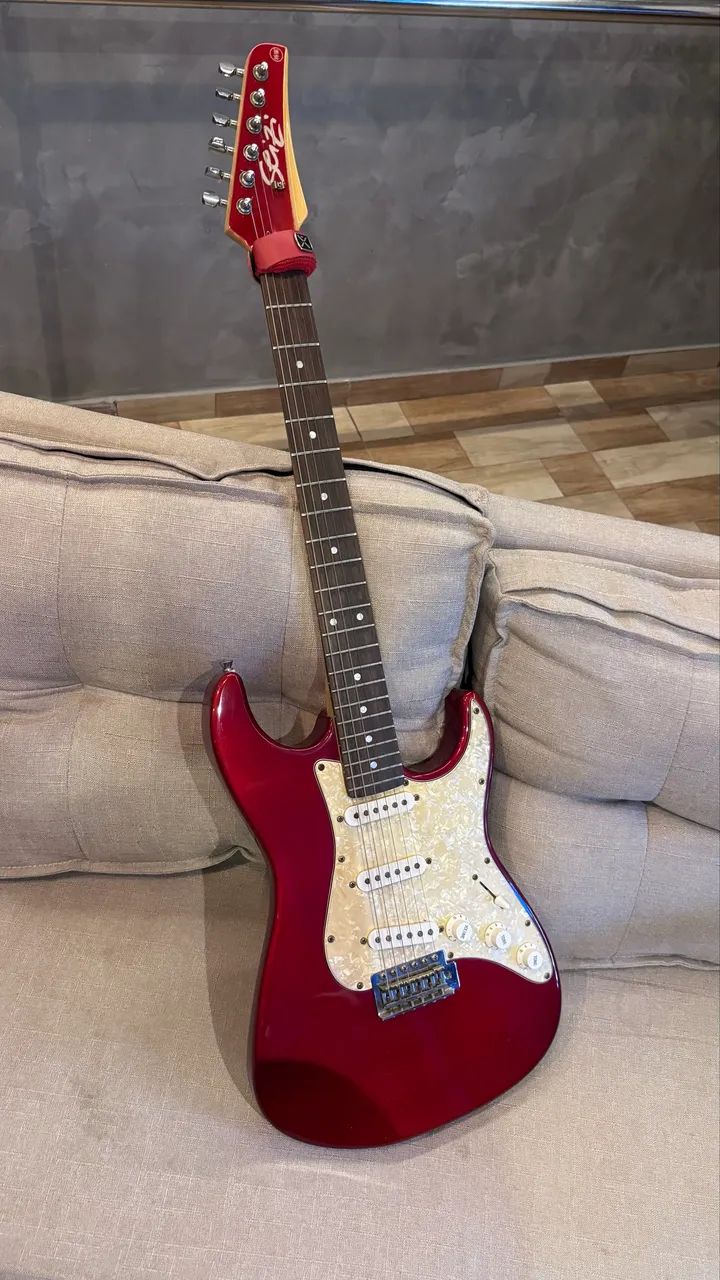 Guitarra Estrato 