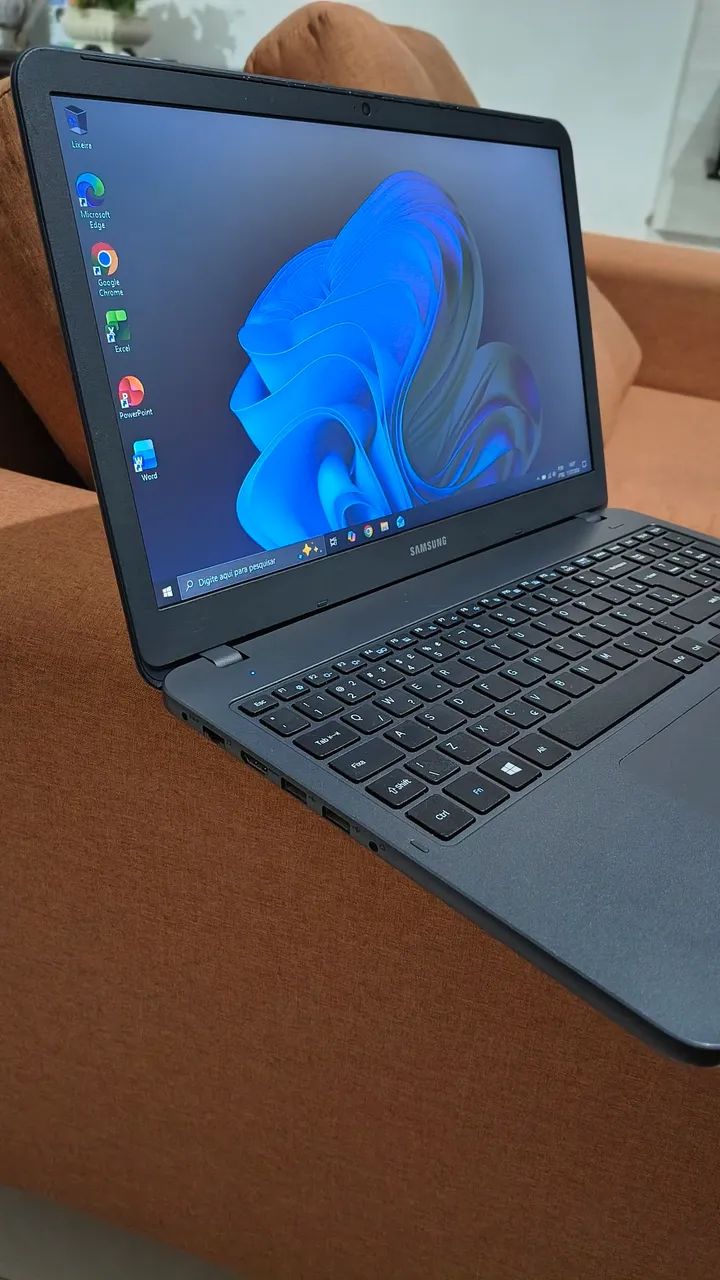 Notebook Samsung muito novo e rápido  - Foto 4