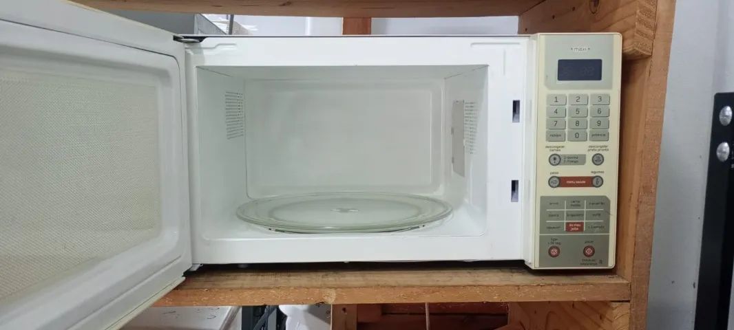 Micro ondas Brastemp 30 litros - Foto 2