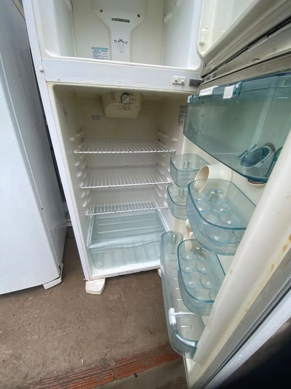 Vendo geladeira duplex - Foto 3