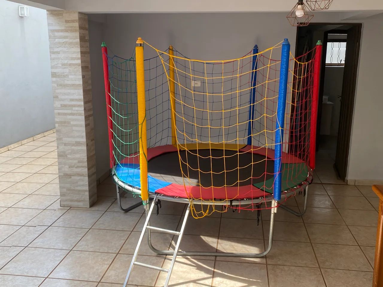 Cama elástica Pula Pula 2 metros. - Foto 2