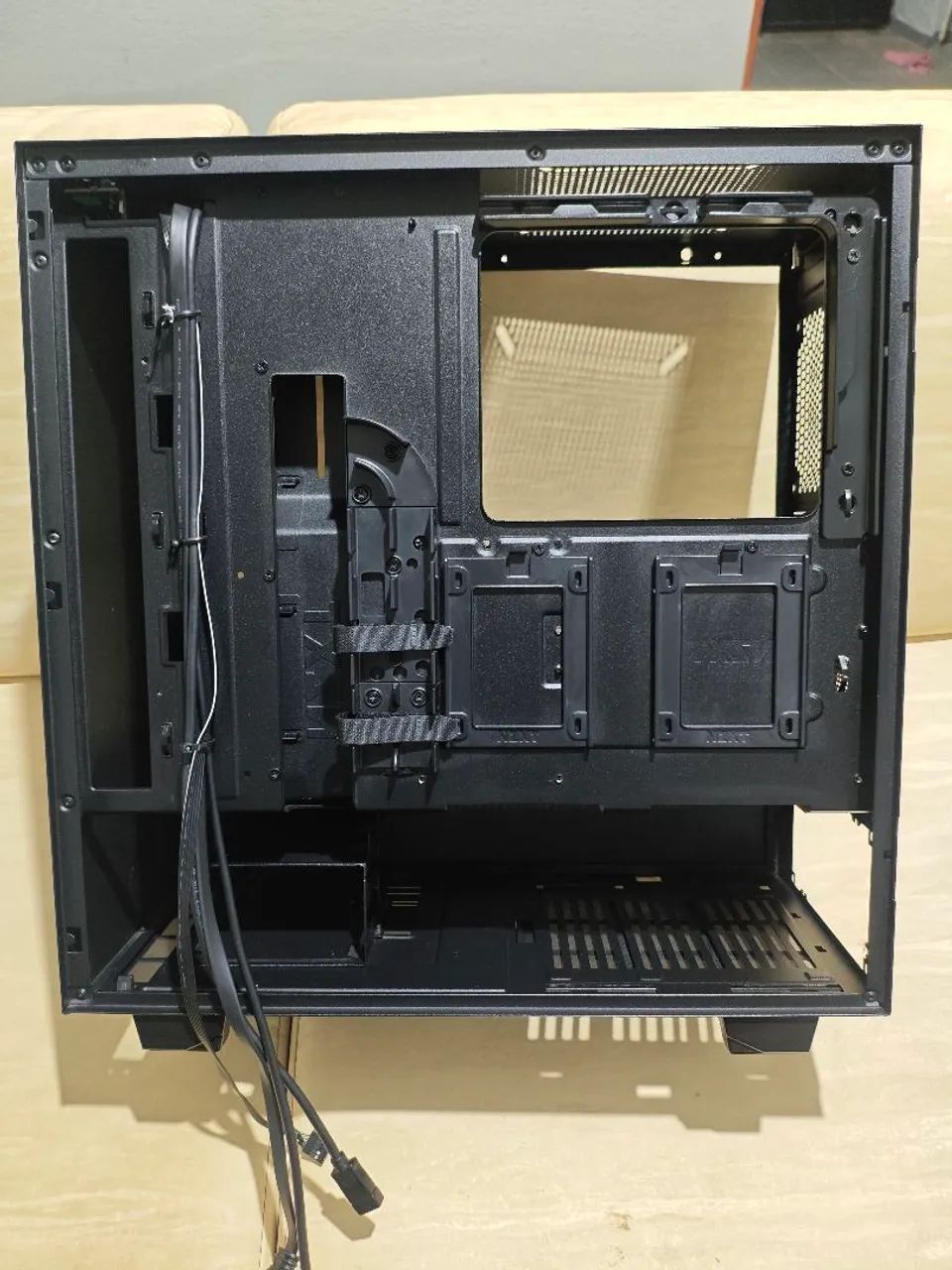 GABINETE PREMIUM NZXT H510 - Foto 3