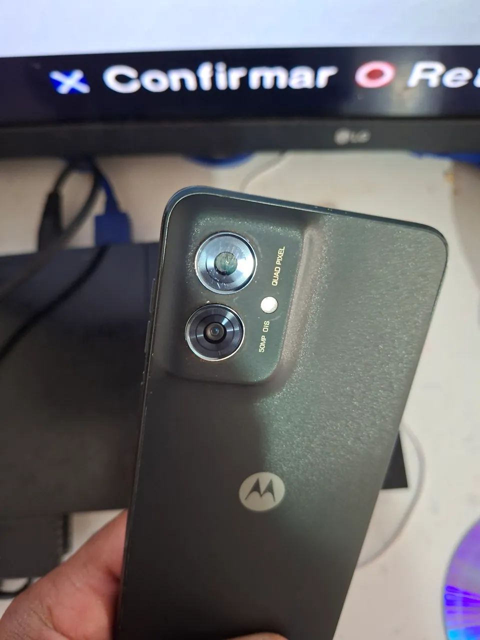 Vendo celular moto g55 256 gigas 8 ram zero