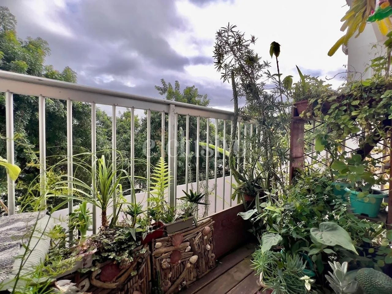 Apartamento Semimobiliado com Vista para o Verde no Estreito - Foto 5