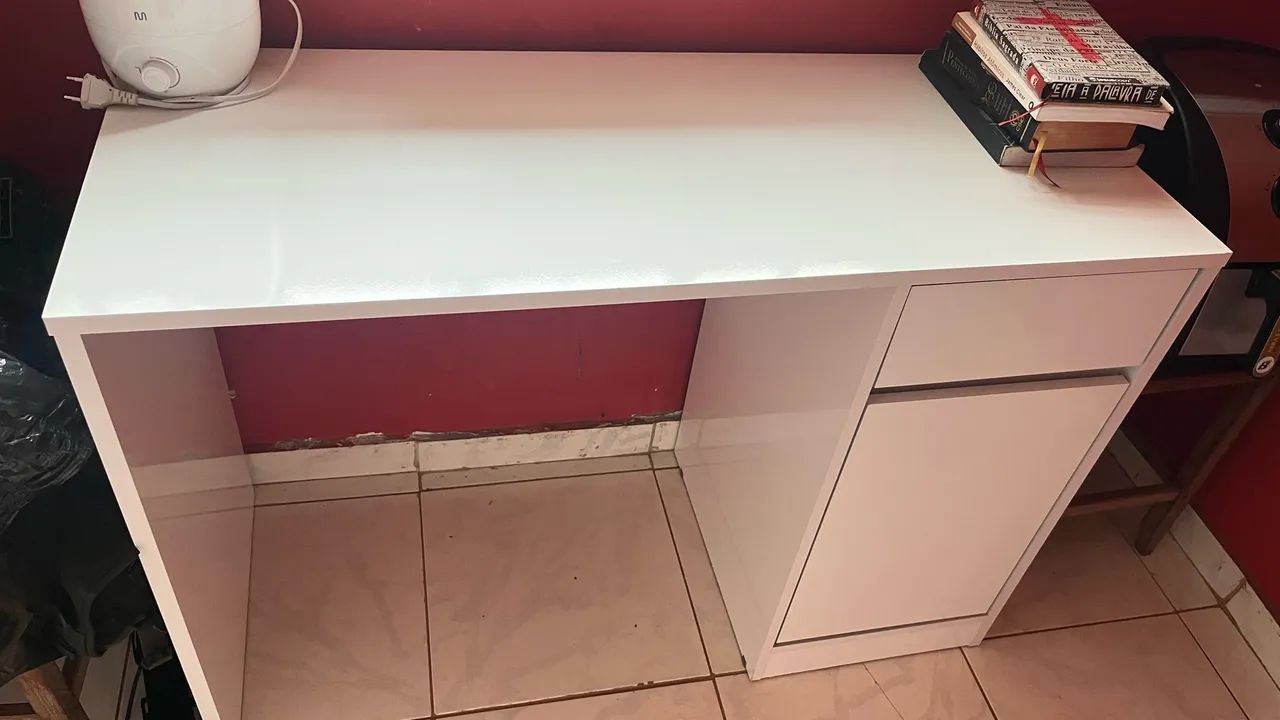 Mesa de estudos - Foto 3