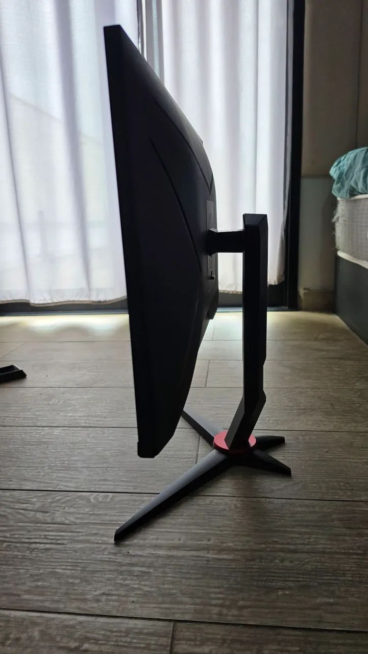 Monitor Gamer 27 Polegadas AOC 144Hz Perfeito Estado - Foto 3