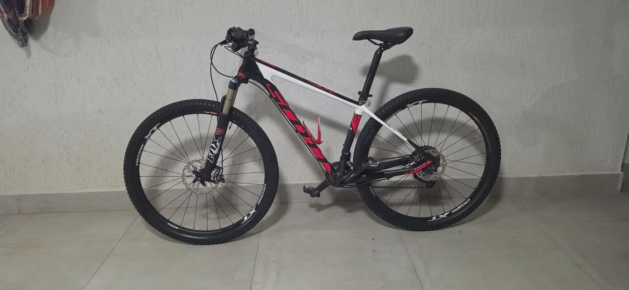 Scott scale 930 carbono toda XT