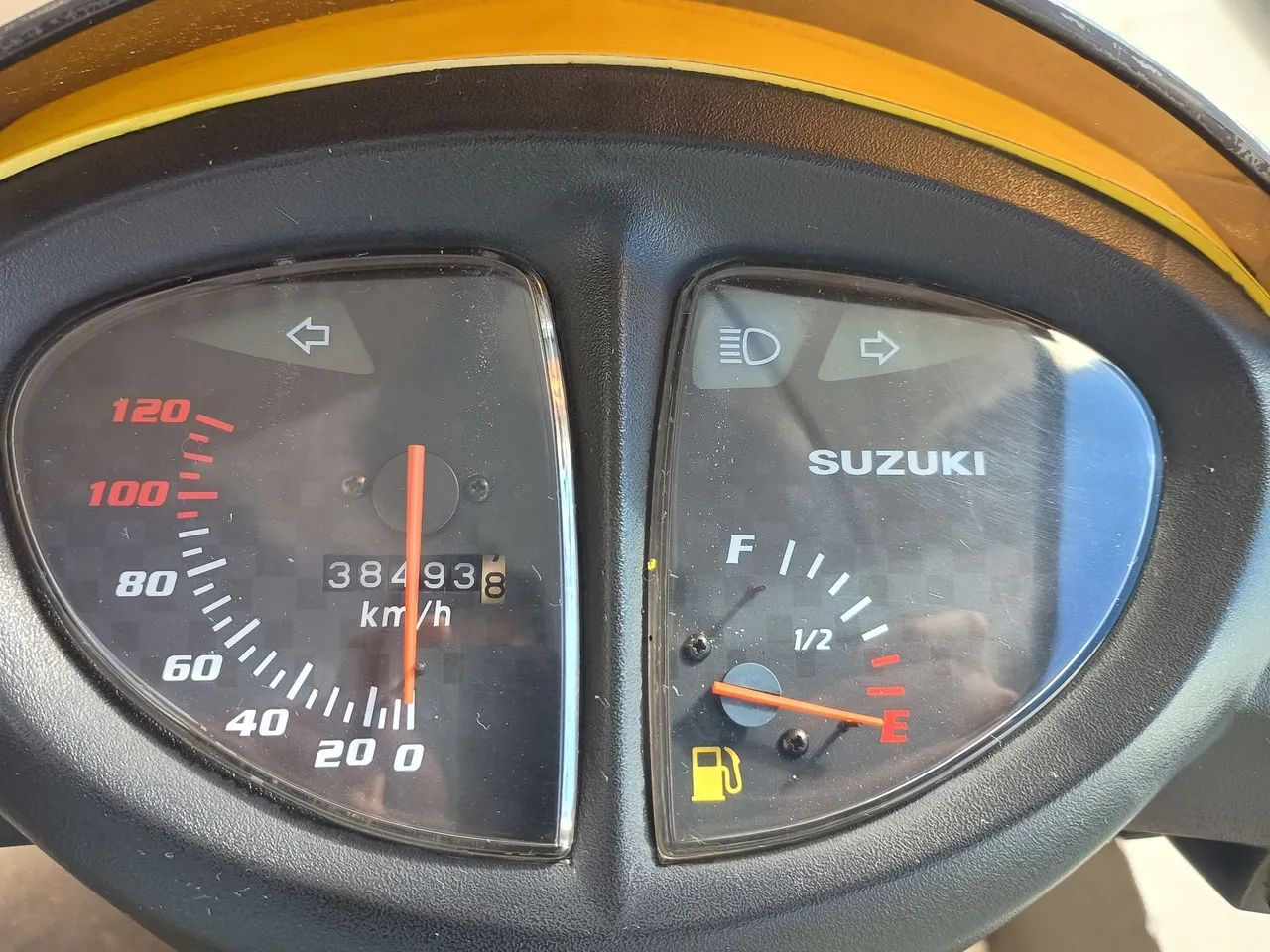 Burgman 125  - Foto 5