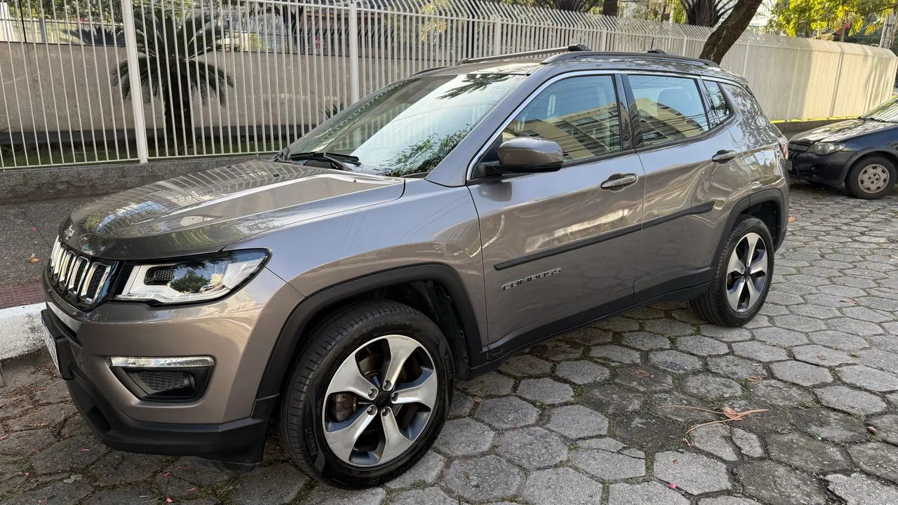 Jeep Compass COMPASS LONGITUDE 2.0 4x2 Flex 16V Aut. 2018