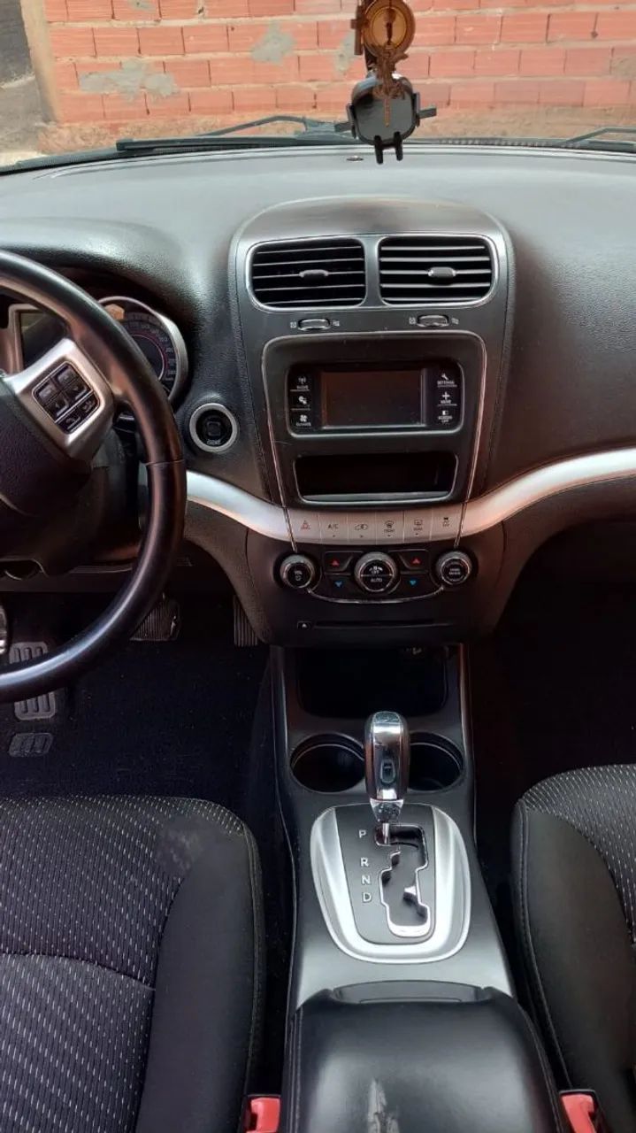 Fiat Freemont 2.4 16V 5P Aut. 2012 - Foto 5