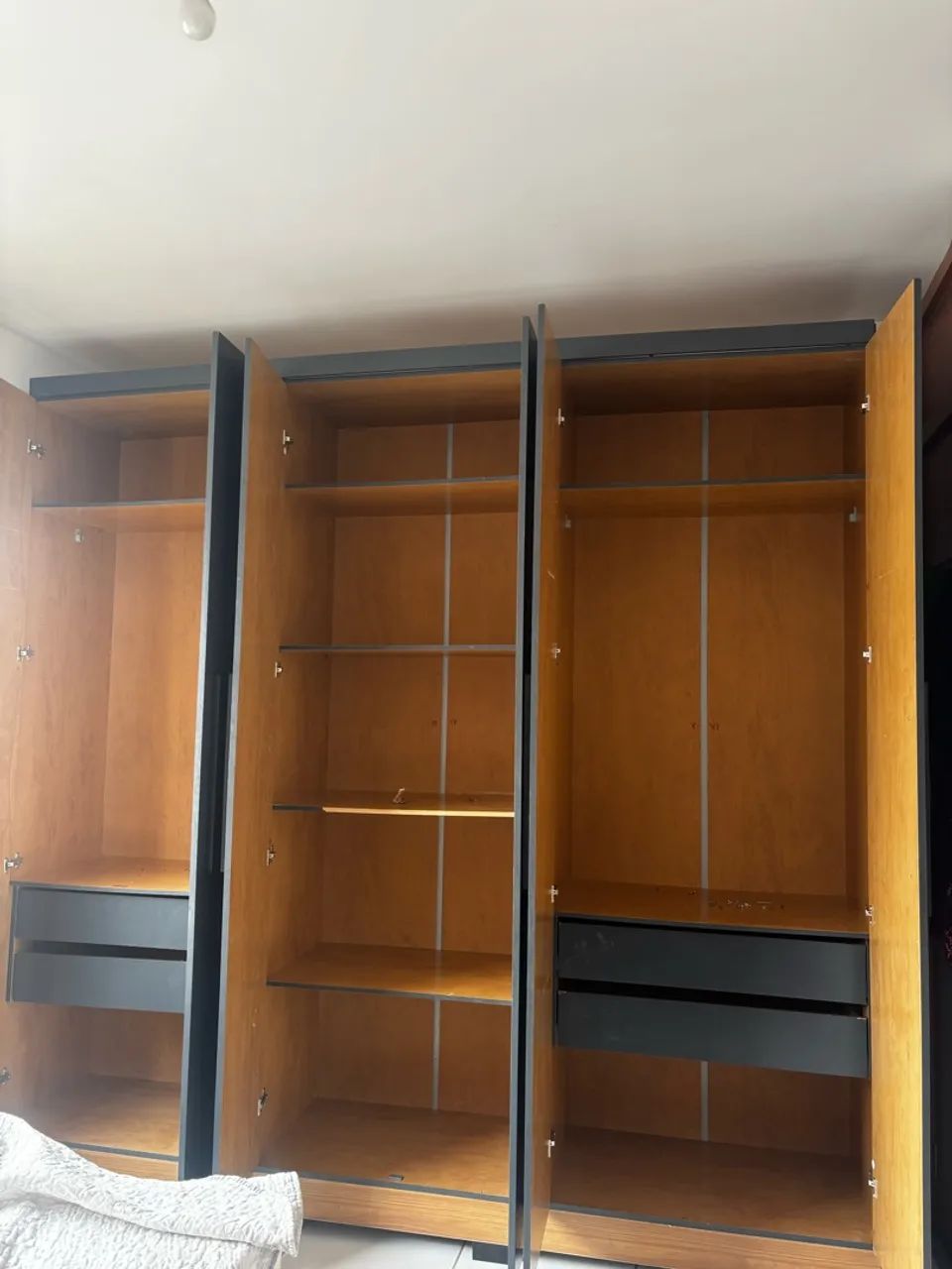 Guarda roupa 