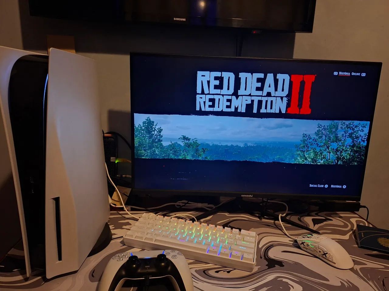 PlayStation 5 + mouse e teclado - Foto 2
