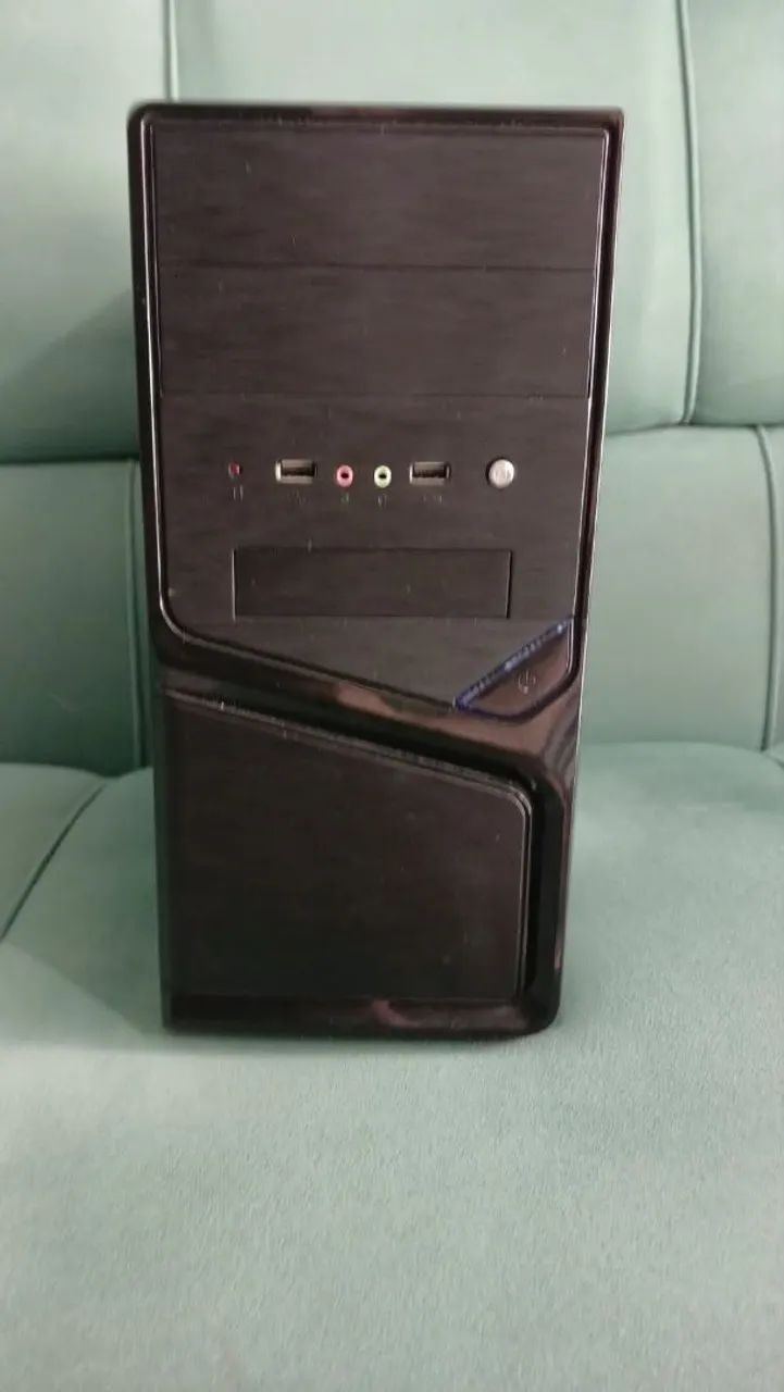 COMPUTADOR PARA ESTUDOS, PREÇO PASSÍVEL A NEGOCIAÇÃO 
