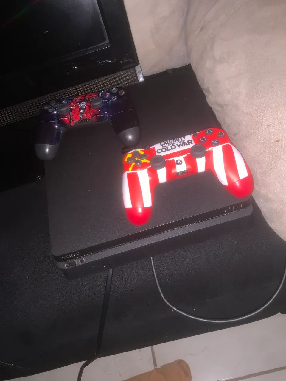 PlayStation 4 Slim (PS4/S) - Foto 2