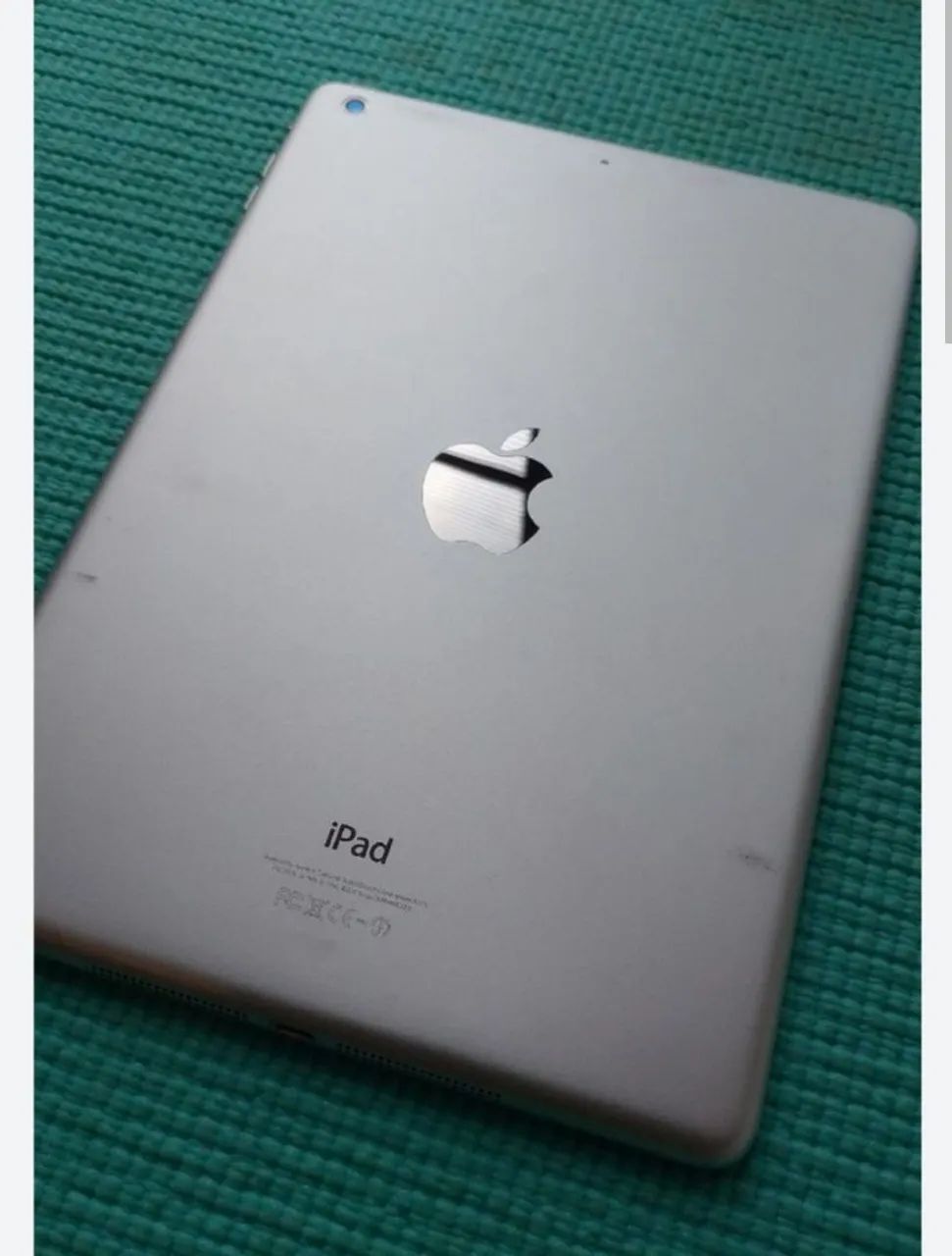 iPad Air 1*generación-32 GB-Con funda-Muy buen estado -$749