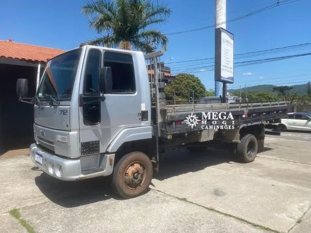 Ford Cargo  carroceria