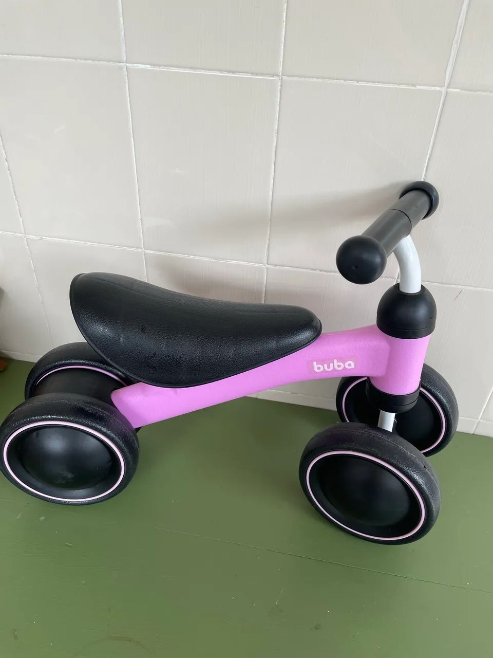 Bicicleta de equilíbrio buba