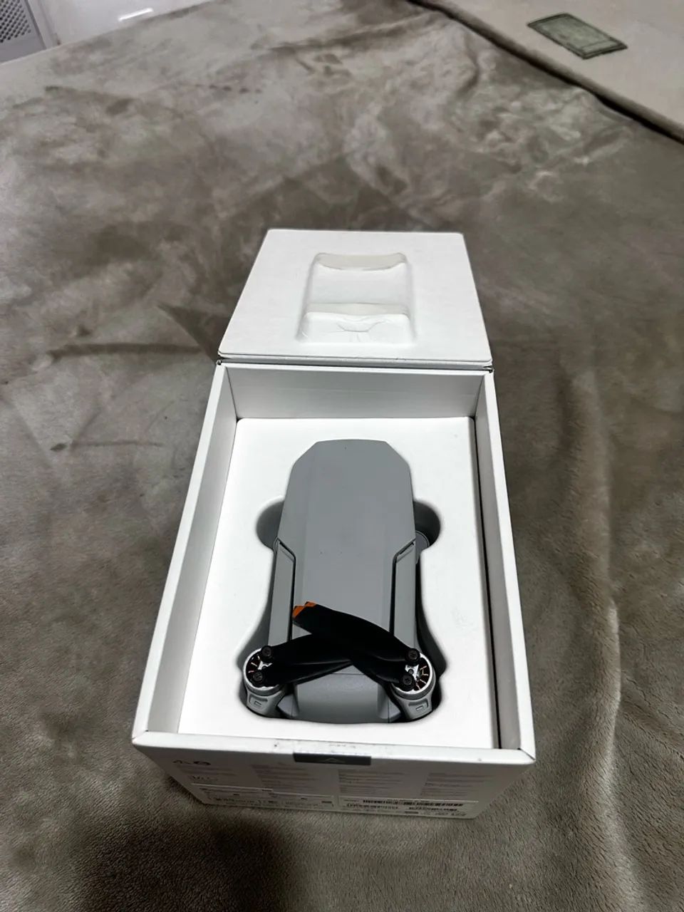 DJI Mini 2 SE + Controle + Caixa Original | Pouco uso - Foto 2