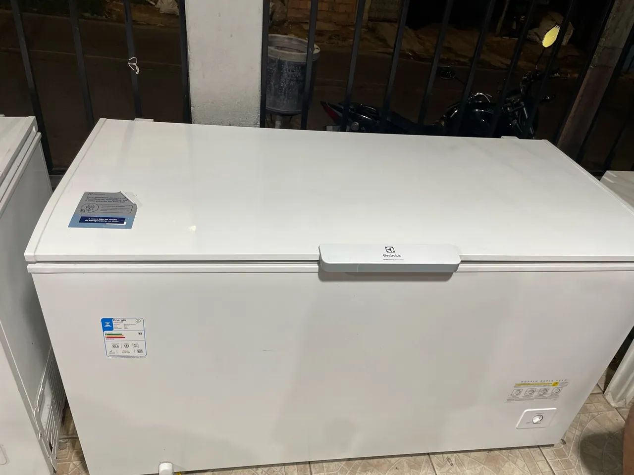 Freezer 516 litros funcionando perfeitamente - Foto 2