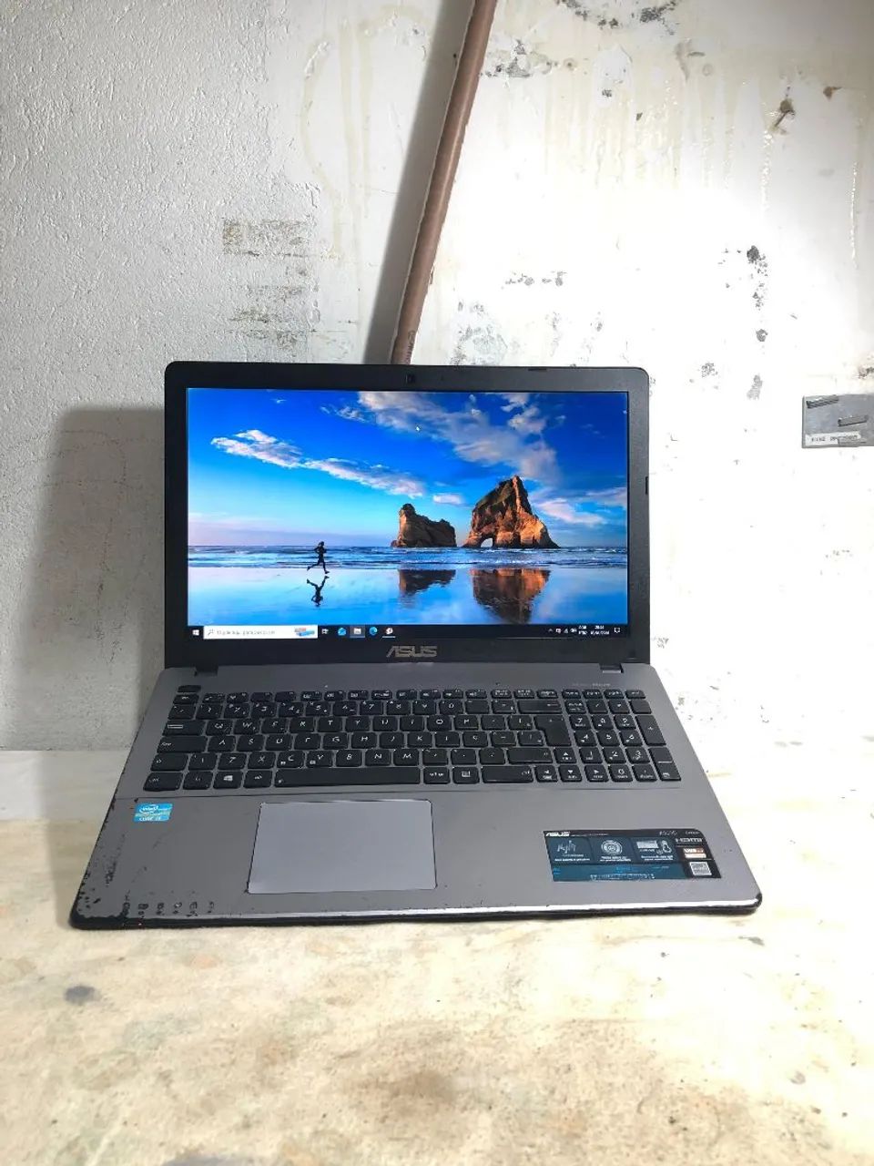 NOTEBOOK ASUS CORE I3 6GB TODO BOM ACEITO CARTÃO DO GARANTIA 580$
