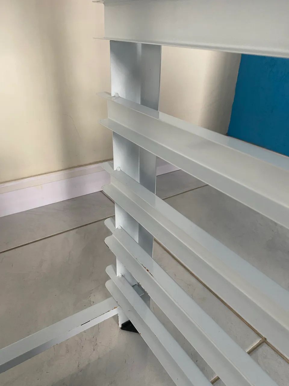 Mesa para forno tampo inox e espaço para 8 assadeiras 35x35 - Foto 2